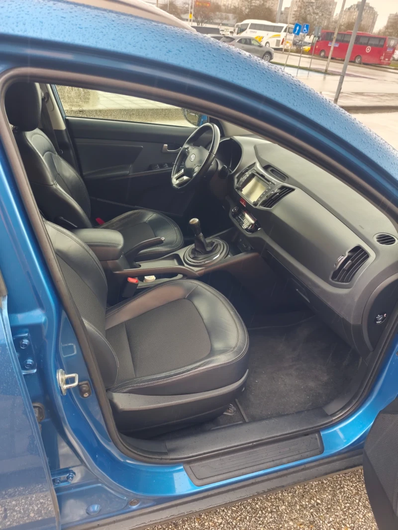 Kia Sportage LPG Lovato, KeylessGo, ксенон, кожа, Топ състояние, снимка 11 - Автомобили и джипове - 53508304