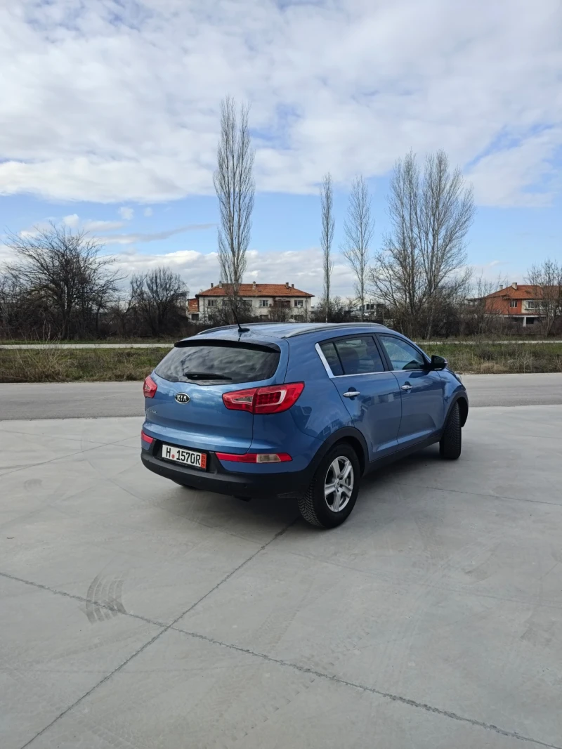 Kia Sportage LPG Lovato, KeylessGo, ксенон, кожа, Топ състояние, снимка 8 - Автомобили и джипове - 53508304