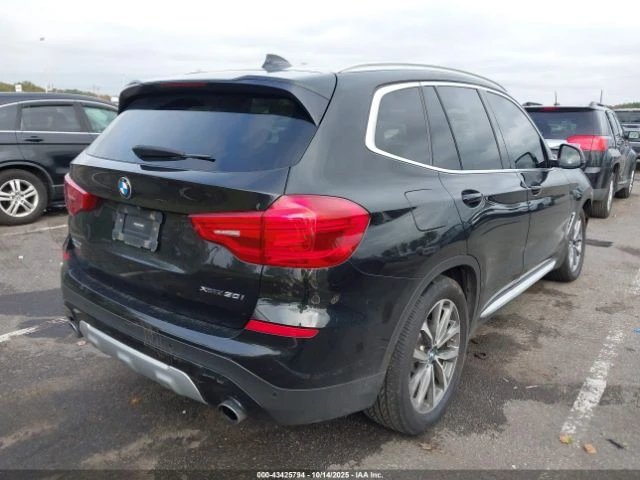 BMW X3 XDRIVE30I - изображение 6