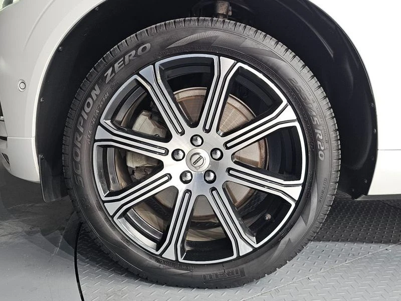 Volvo XC60 D5 Inscription| 235к.с.| ВКЛ.ТЕХНОТЕСТ, снимка 5 - Автомобили и джипове - 55171515