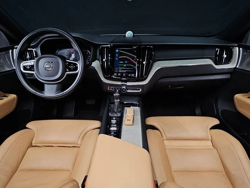 Volvo XC60 D5 Inscription| 235к.с.| ВКЛ.ТЕХНОТЕСТ, снимка 7 - Автомобили и джипове - 55171515