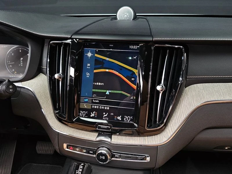 Volvo XC60 D5 Inscription| 235к.с.| ВКЛ.ТЕХНОТЕСТ, снимка 13 - Автомобили и джипове - 55171515