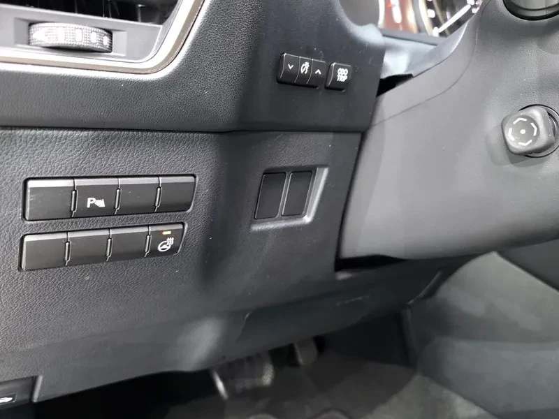 Lexus NX 300 Supreme, снимка 14 - Автомобили и джипове - 55264644