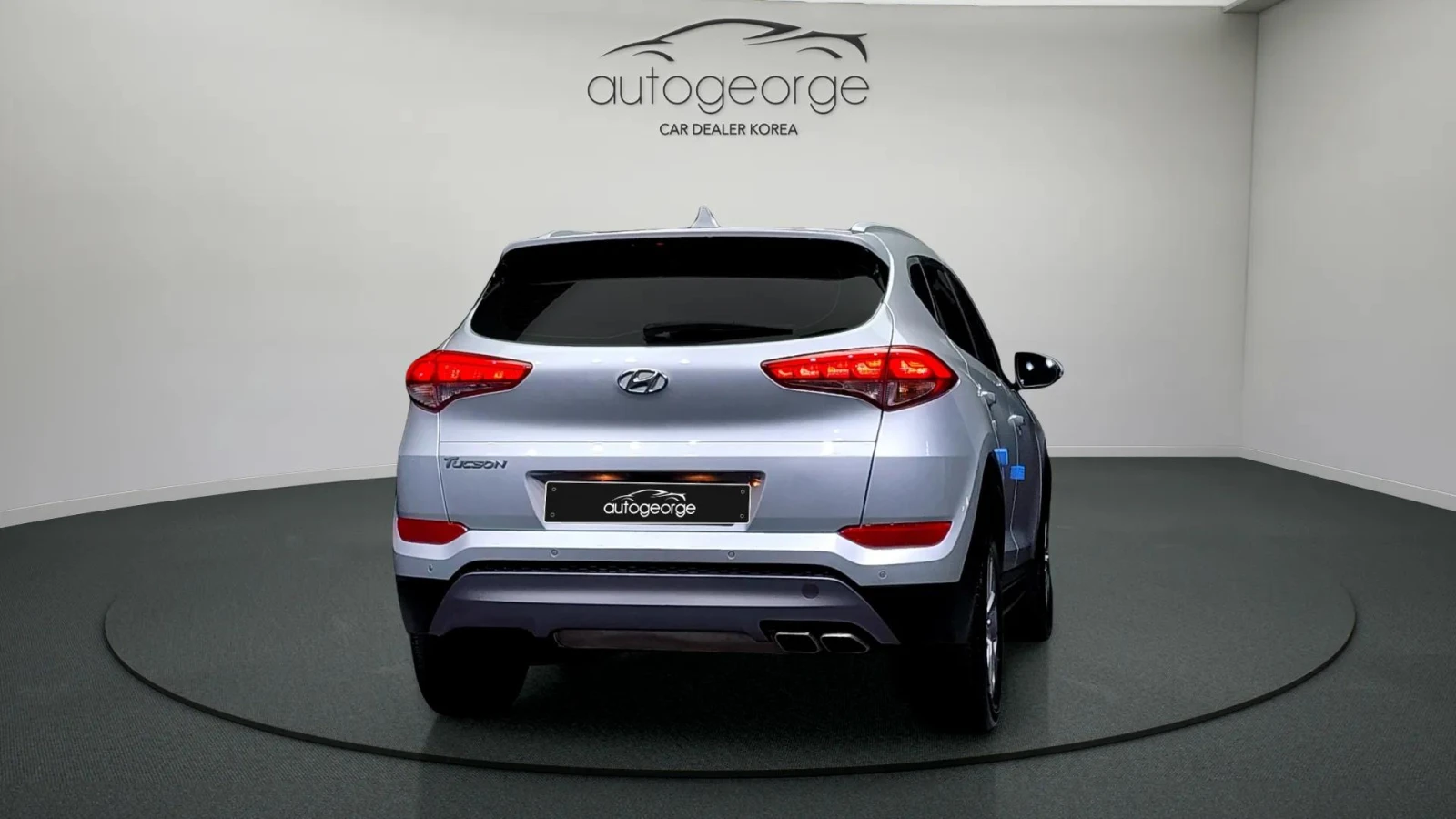 Hyundai Tucson 2.0 4WD MODERN - изображение 4