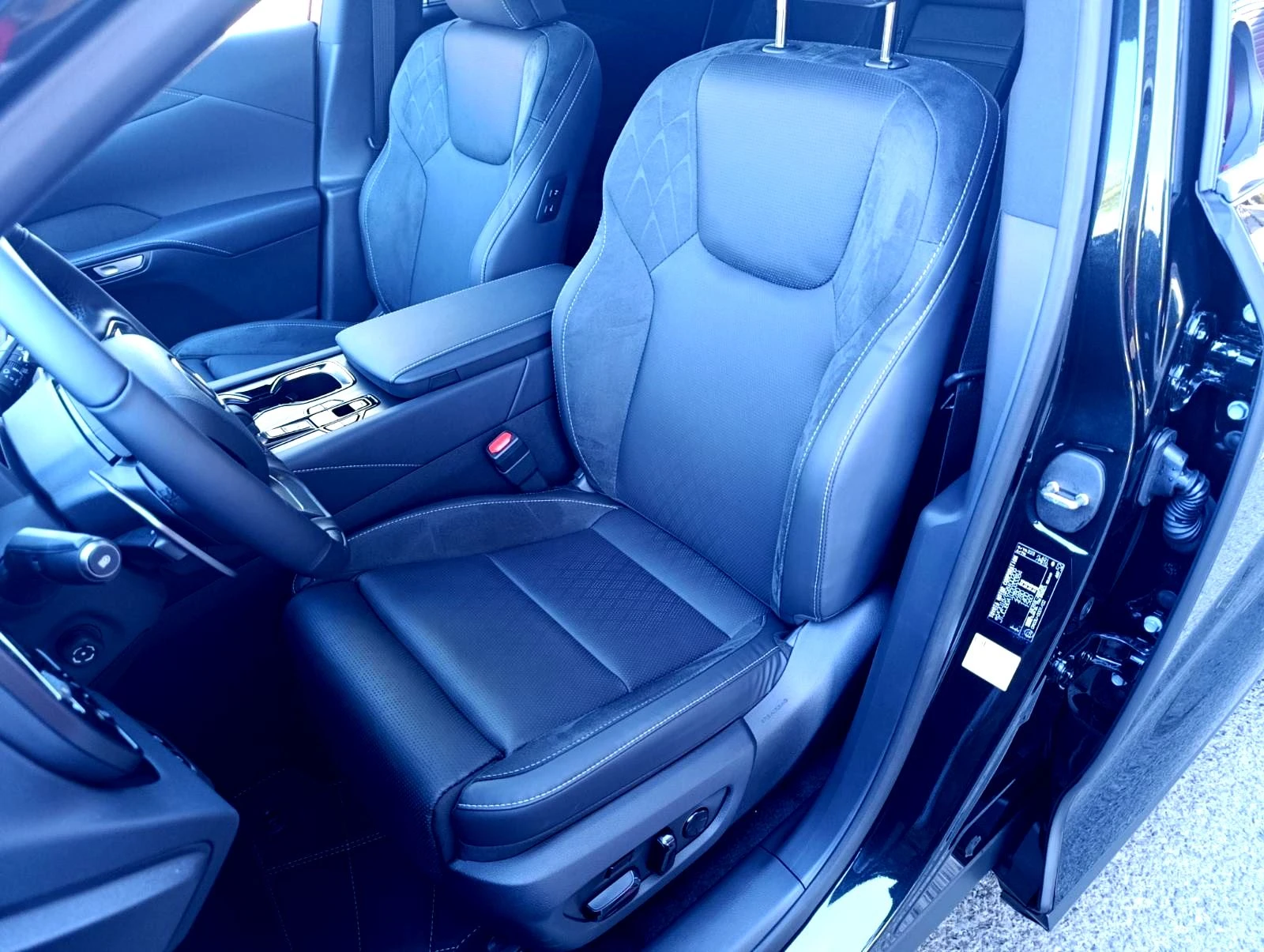 Lexus RX 350h Luxury Line E-Four В Гаранция до 07/2035! - изображение 10