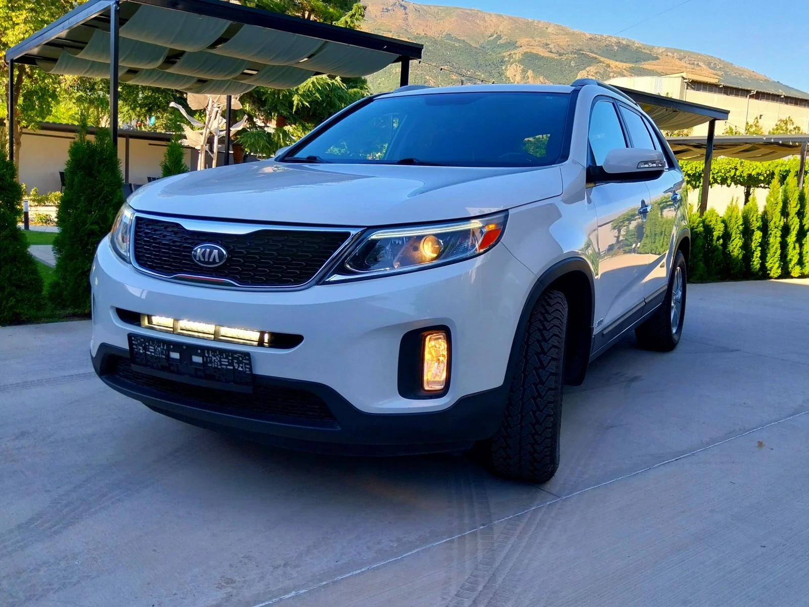 Kia Sorento 4x4/3.3i/FULL-LUXORY/V6-AWD/TOP | Mobile.bg   4