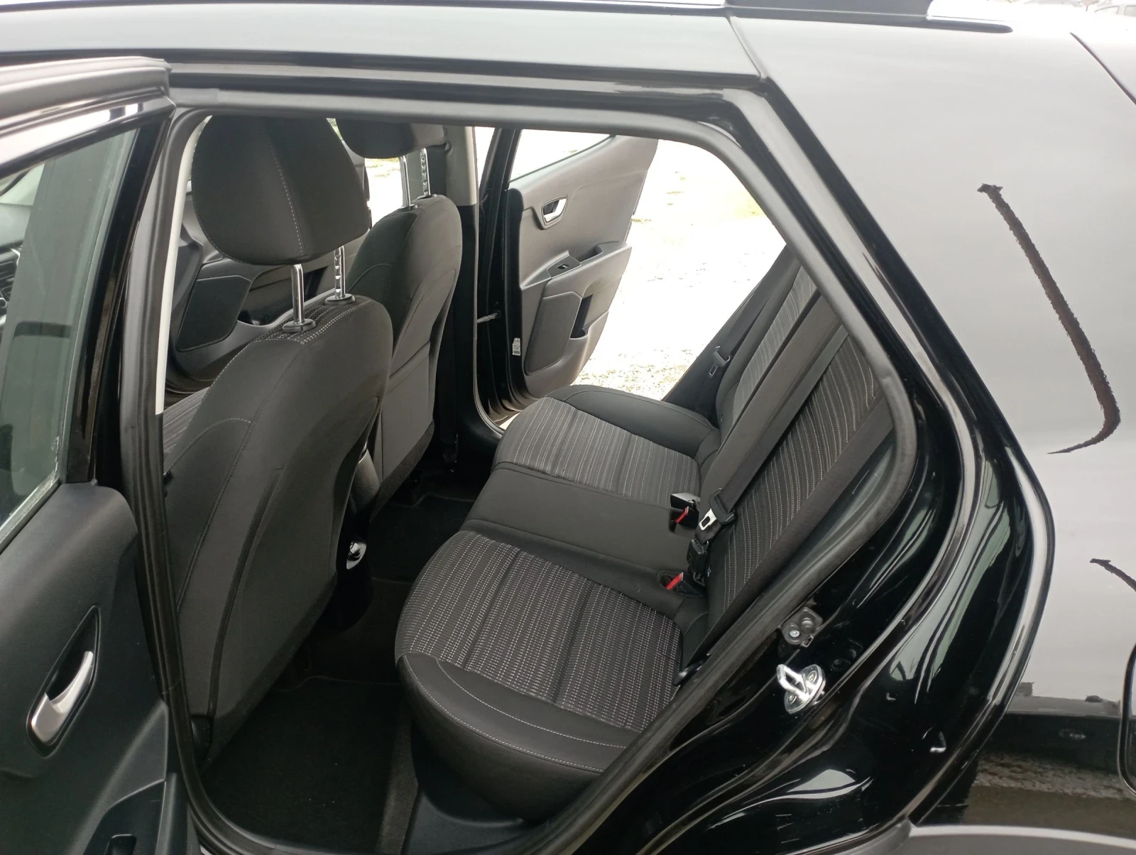 Kia Stonic 1.4 ГАЗ, ИТАЛИЯ , ГАРАНЦИЯ  - изображение 8