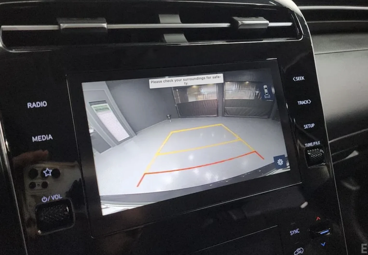 Hyundai Tucson PREMIUM* NX4* 2WD* КОЖА* ПОДГРЕВ* ОБДУХВАНЕ* PREM , снимка 14 - Автомобили и джипове - 54129285