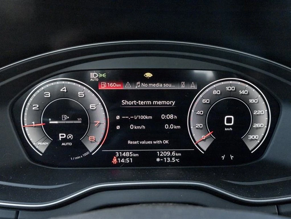 Audi Q5 quattro Technik 45 TFSI* АвтоКредит* (Цена до БГ) , снимка 5 - Автомобили и джипове - 54182073