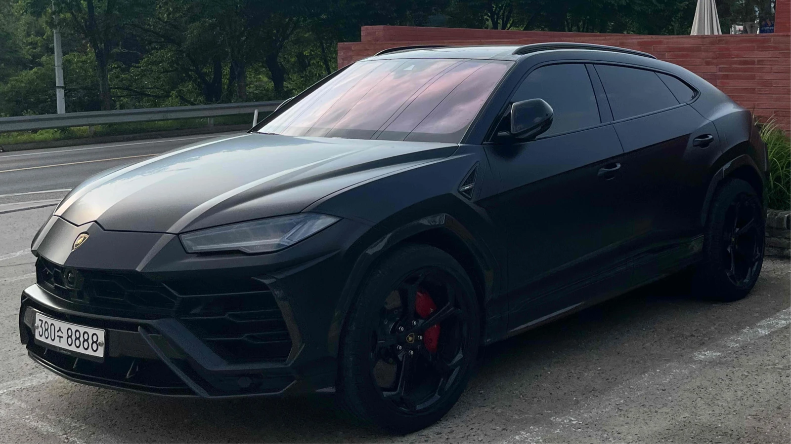 Lamborghini Urus Murdered Out* NERO NEMESIS* B&O* CARBON* ������ �� | Mobile.bg � ����������� 1