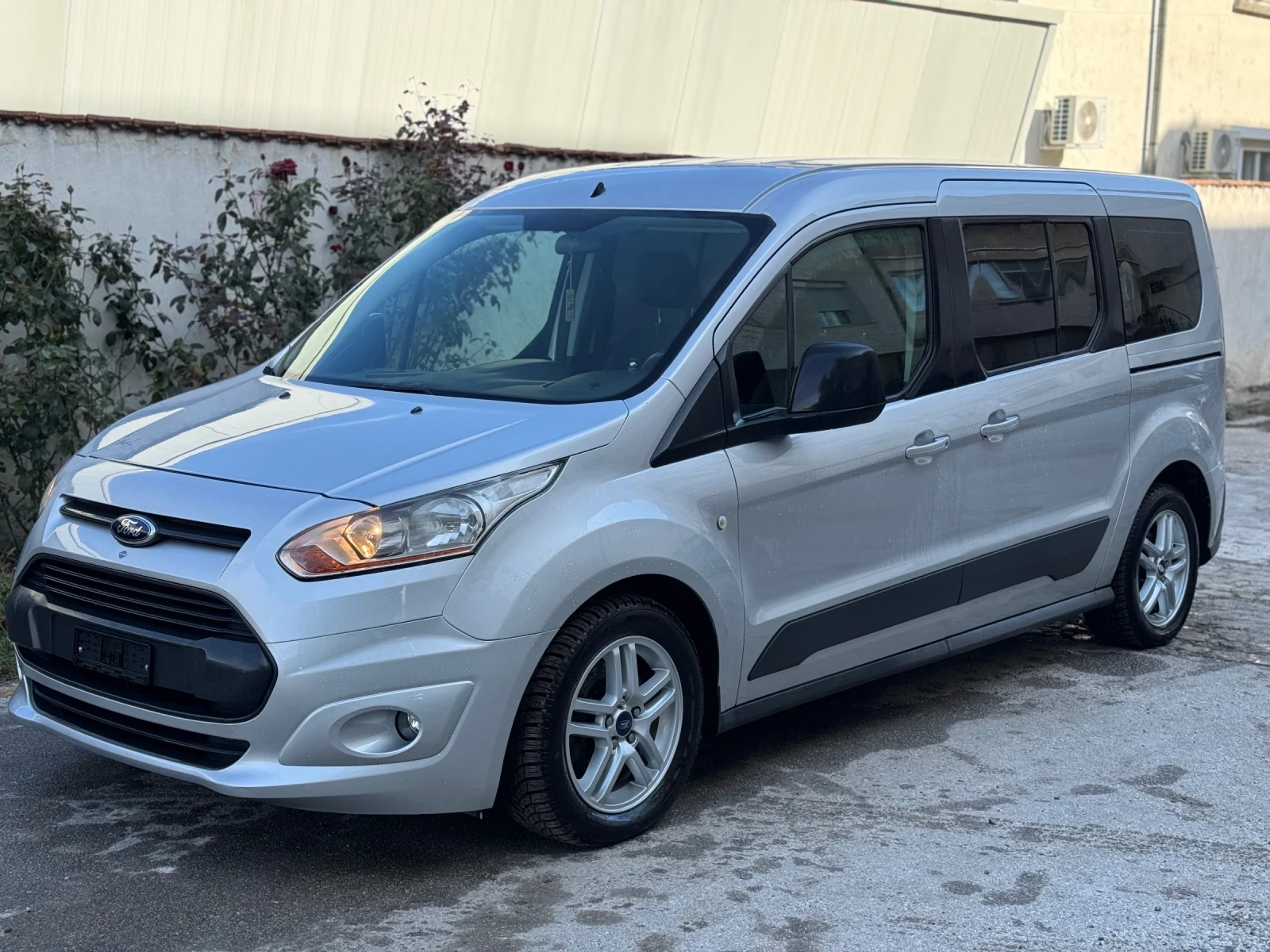 Ford Tourneo 1.6i* 150к.с.* Климатик* Автомат* 7местен - изображение 2