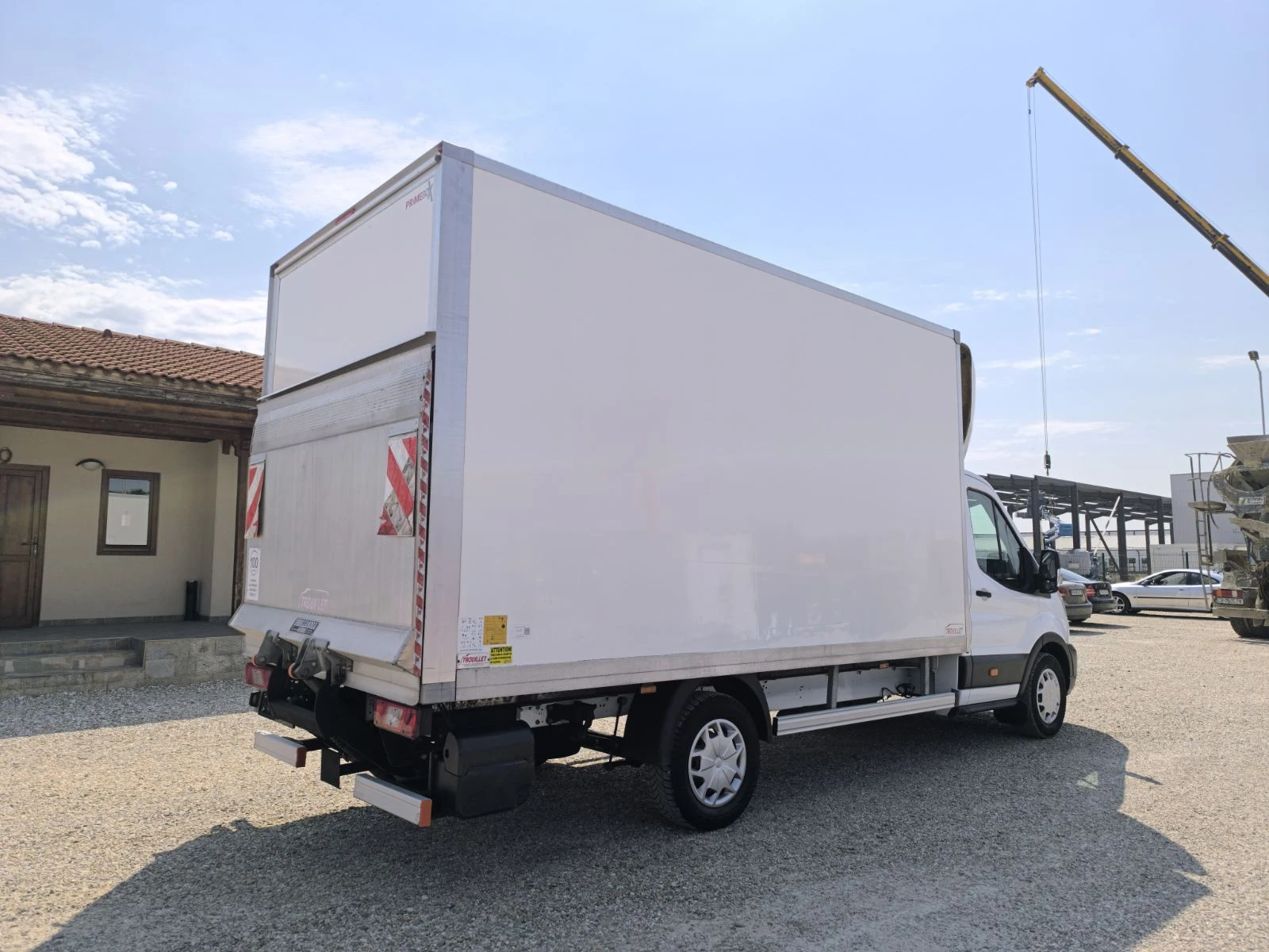 Ford Transit 2.0D ПАДАЩ БОРД, снимка 7 - Бусове и автобуси - 55348185
