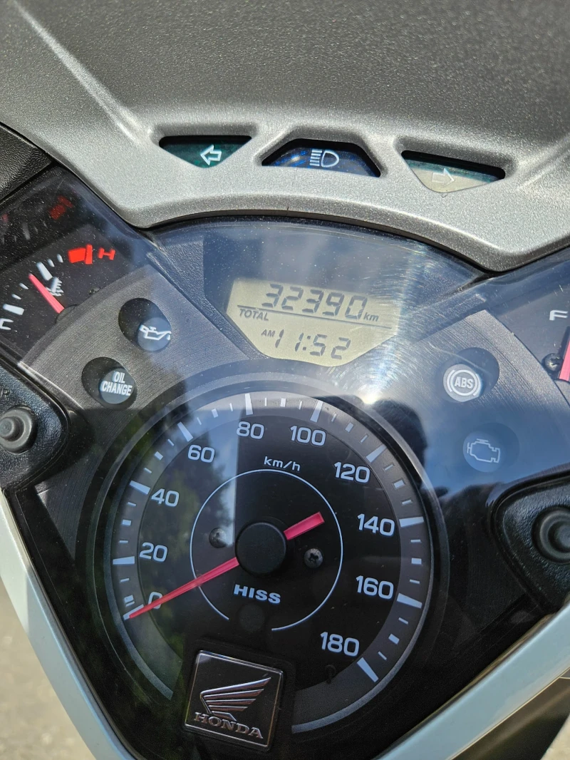 Honda Sh 300S, снимка 16 - Мотоциклети и мототехника - 51835937