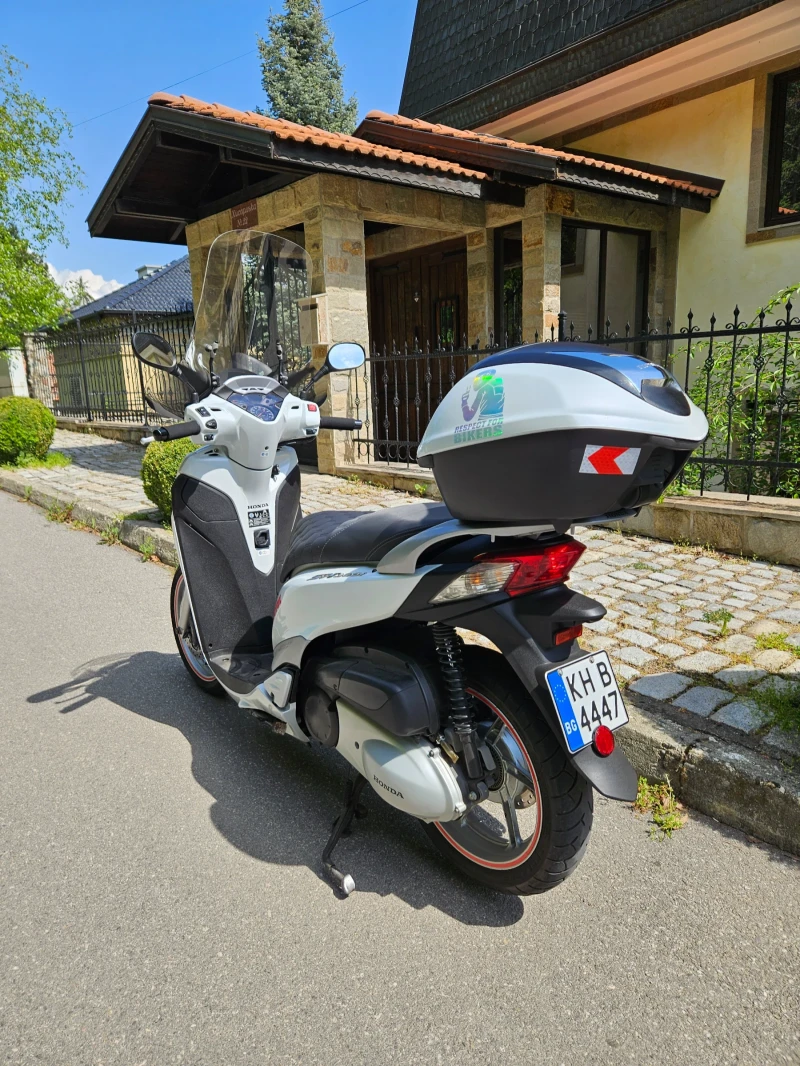 Honda Sh 300S, снимка 3 - Мотоциклети и мототехника - 51835937