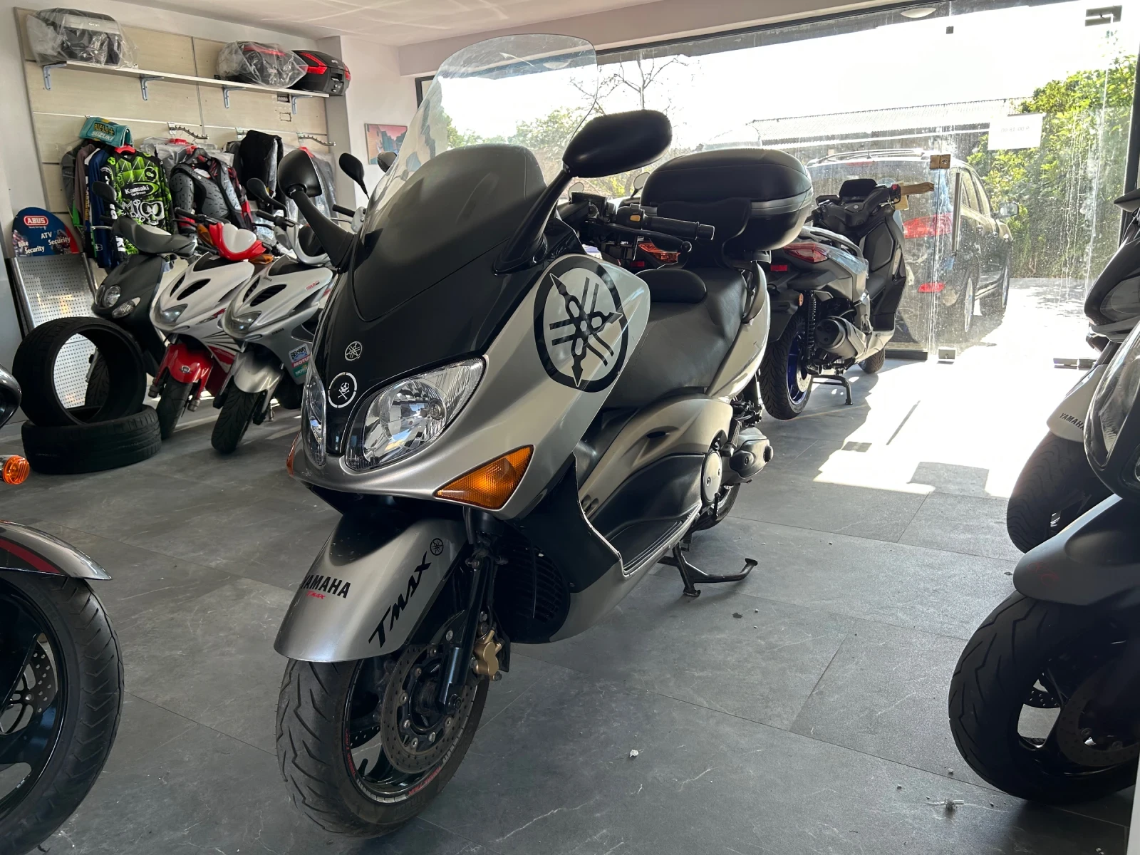 Yamaha T-max  | Mobile.bg   1