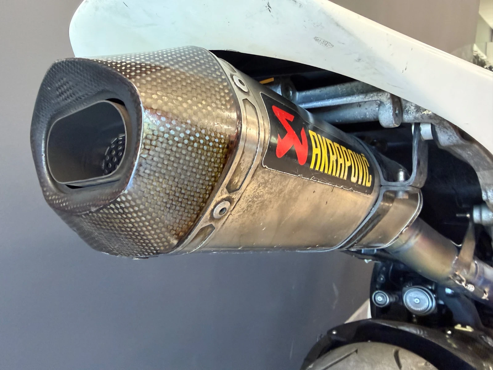 Honda Cbr CBR600RR само за писта, снимка 13 - Мотоциклети и мототехника - 54890547