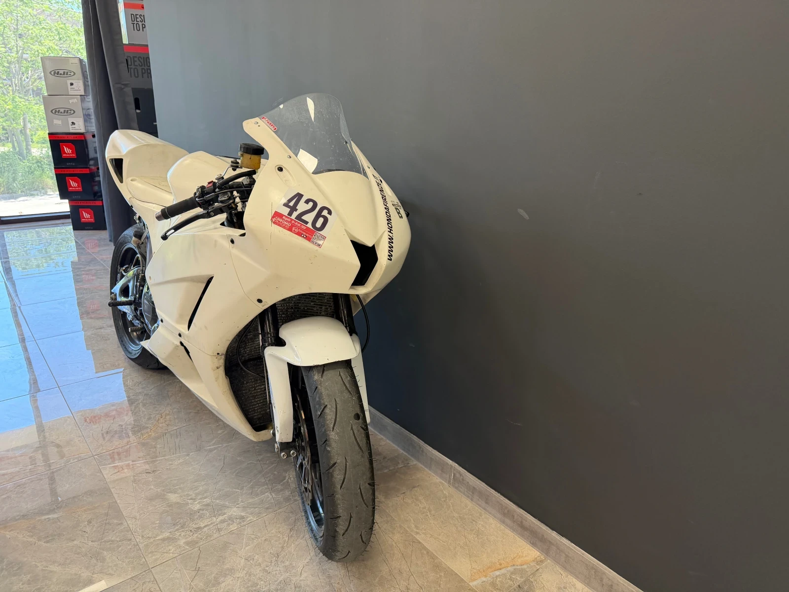Honda Cbr CBR600RR само за писта