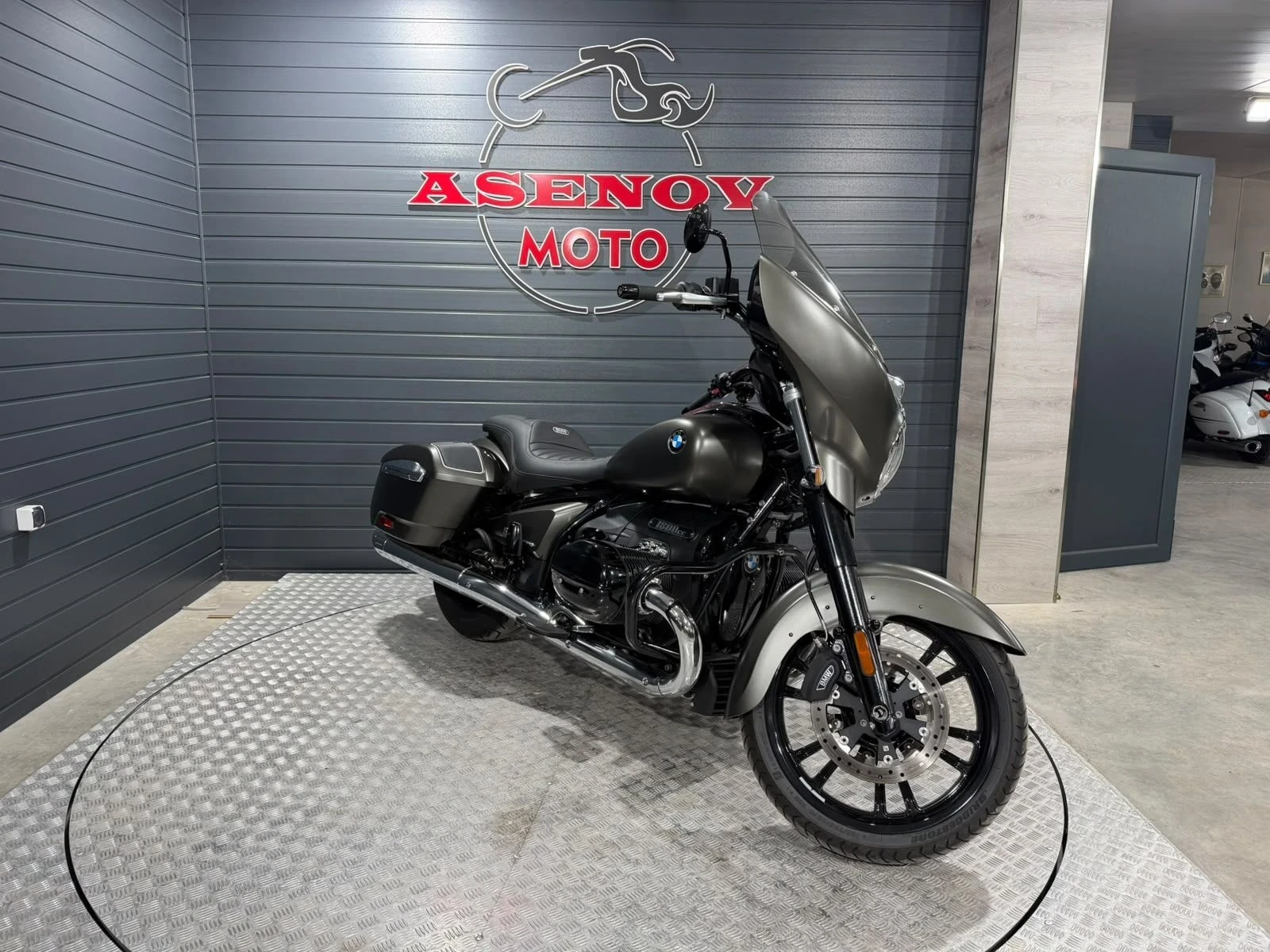 BMW R R 18 NEW CONDITION, снимка 9 - Мотоциклети и мототехника - 55791692