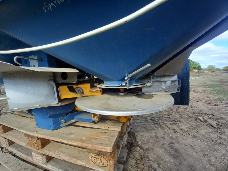 Торачка Bogballe M2Q742/ 08, снимка 4 - Селскостопанска техника - 51927905