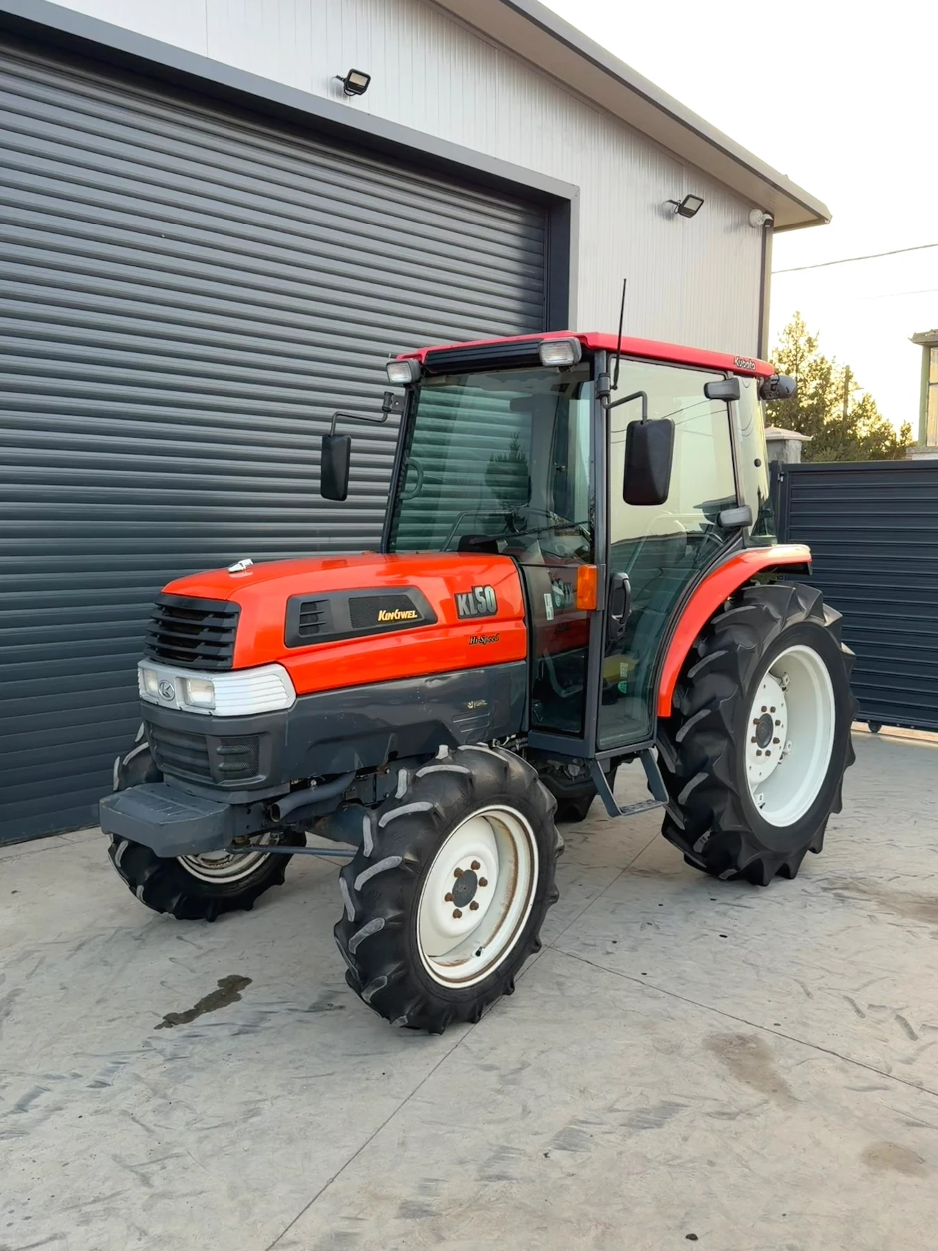 Трактор Kubota KL50  - изображение 3
