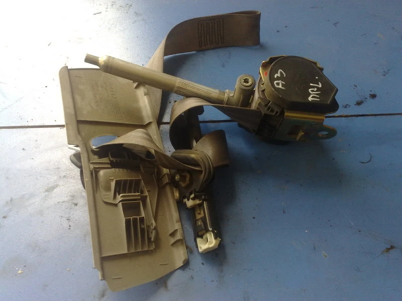 Колан за Ауди А3 2вр. 97г.(преден ляв)