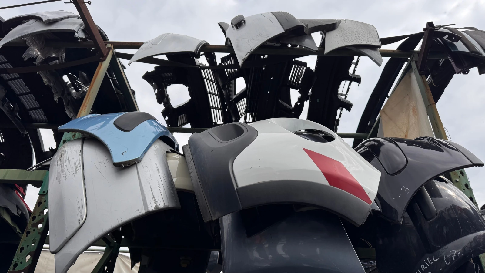    Mazda 6 1996 | Mobile.bg   4