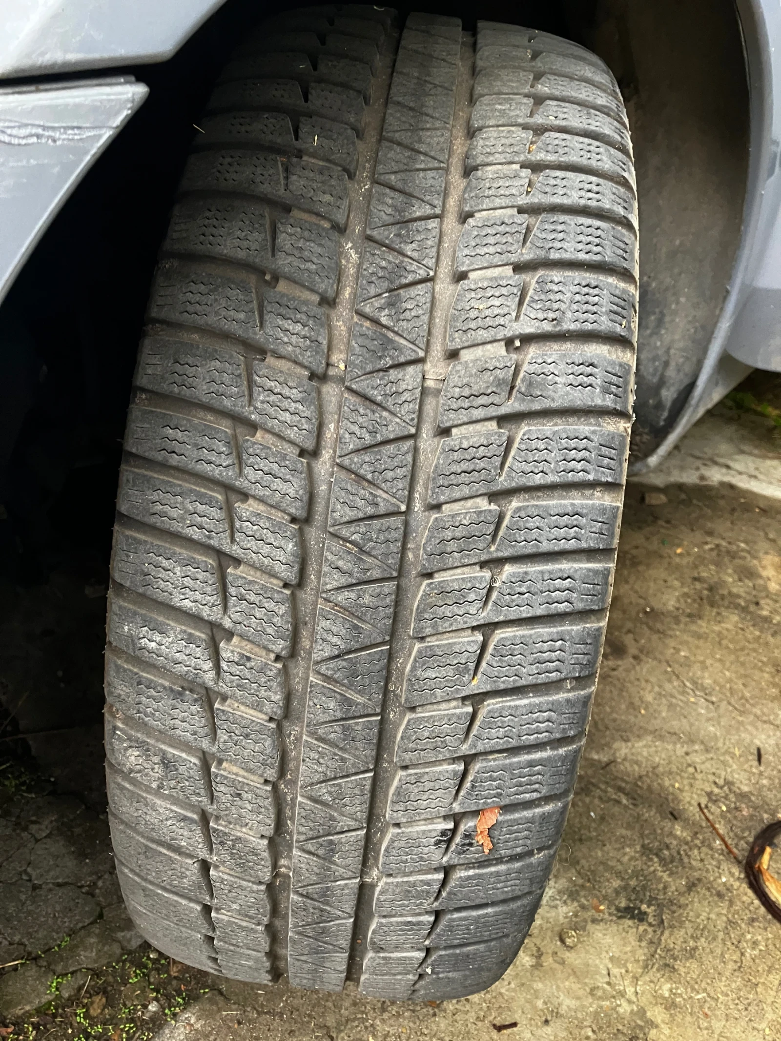 ���� � ������ 225/45R17 | Mobile.bg � ����������� 4