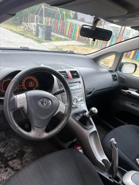 Toyota Auris, снимка 3