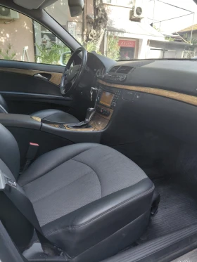 Mercedes-Benz E 320 4matic , снимка 2