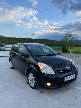 Обява за продажба на Toyota Corolla verso 1.6 VVT-i ХОЛАНДИЯ / FACELIFT / ТОП СЪСТОЯНИЕ ~9 999 лв. - изображение 1