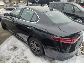 Alfa Romeo Giulia 2.2JTD - 7499 € / 14666.77 лв. - 51398380 3