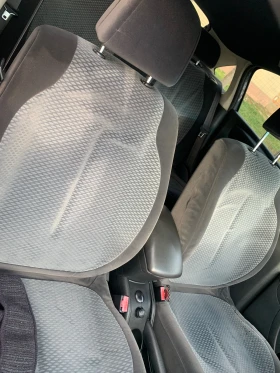 Citroen C4 1.6 gas - 2550 € / 4987.37 лв. - 86016341 8