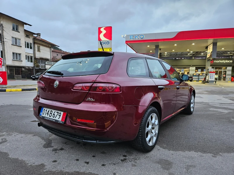 Alfa Romeo 159 1.9 Jtd-m Klimatronik/6skorosti/Euro5, снимка 6 - Автомобили и джипове - 47967126