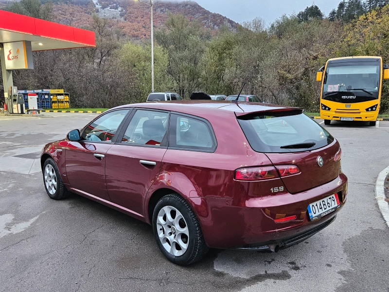 Alfa Romeo 159 1.9 Jtd-m Klimatronik/6skorosti/Euro5, снимка 4 - Автомобили и джипове - 47967126