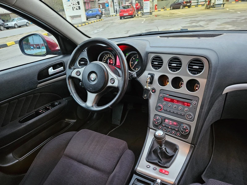 Alfa Romeo 159 1.9 Jtd-m Klimatronik/6skorosti/Euro5, снимка 11 - Автомобили и джипове - 47967126