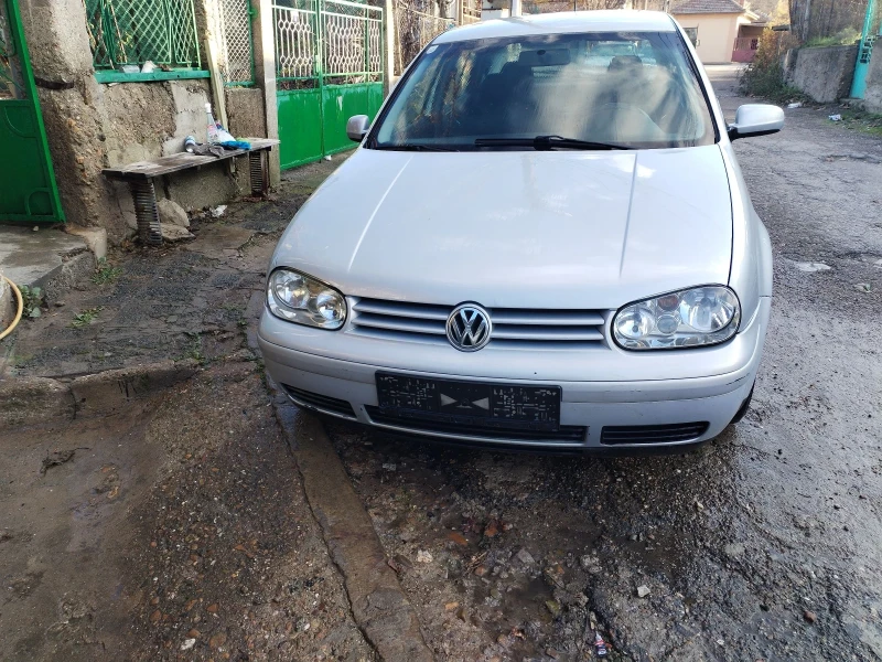 VW Golf 1.9 TDI, снимка 2 - Автомобили и джипове - 48357454