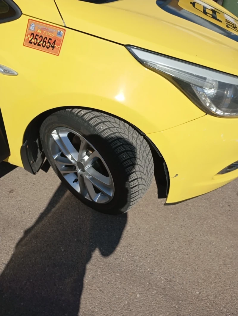 Kia Ceed 1.4, снимка 4 - Автомобили и джипове - 49393463