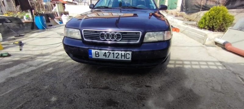 Audi A4 Седан, снимка 1 - Автомобили и джипове - 49497328