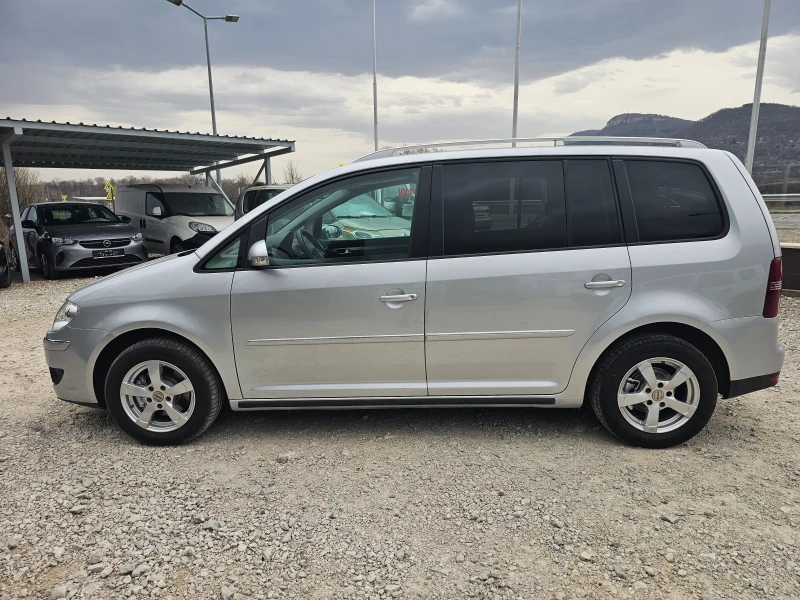 VW Touran 1.9 TDI КЛИМАТРОНИК 105 кс , снимка 2 - Автомобили и джипове - 49554561