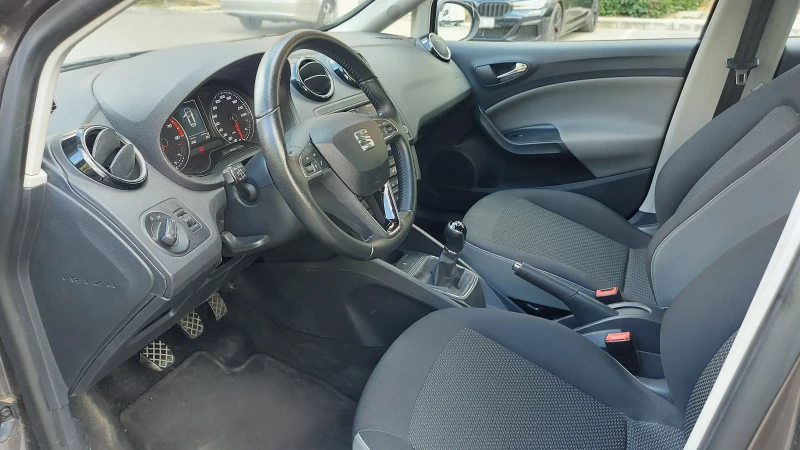 Seat Ibiza 1.0 TSI 58к км, снимка 9 - Автомобили и джипове - 51793598