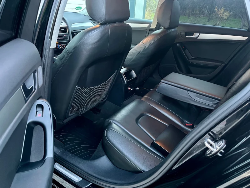 Audi A4 2.0 TDI, снимка 12 - Автомобили и джипове - 52617973