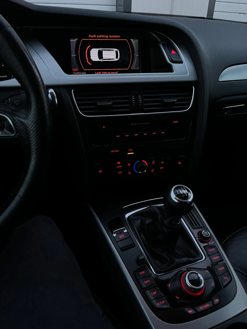 Audi A4 2.0 TDI, снимка 10 - Автомобили и джипове - 52617973