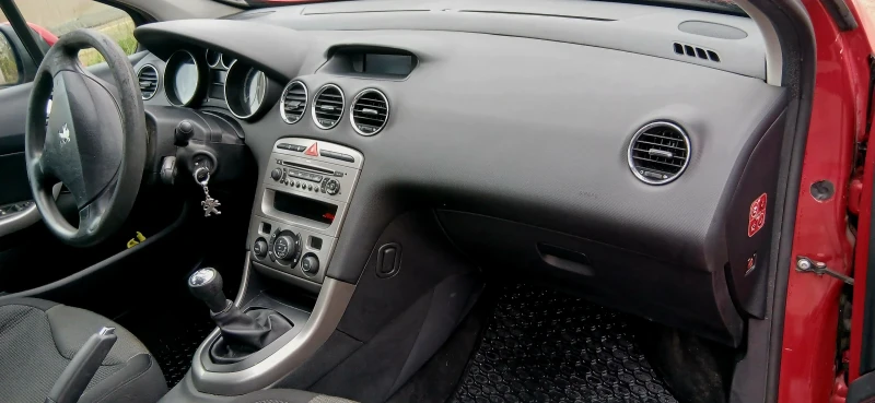 Peugeot 308 1 6 УНИКАТ, снимка 11 - Автомобили и джипове - 52704227