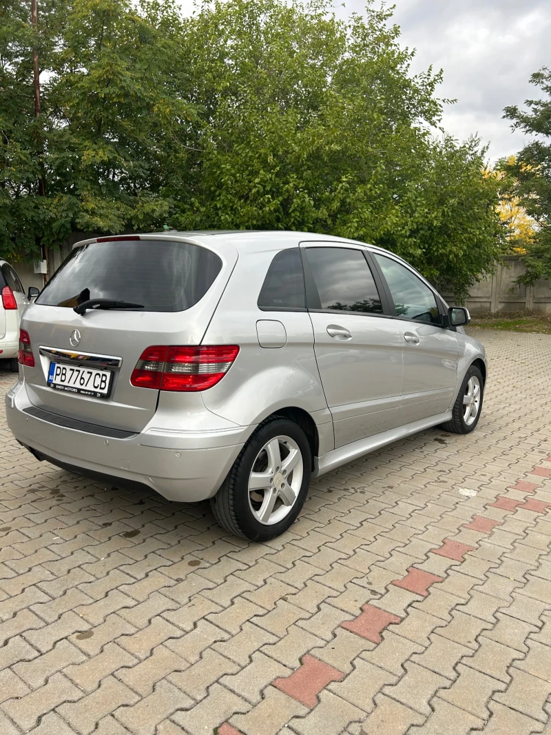 Mercedes-Benz B 180, снимка 6 - Автомобили и джипове - 53220045