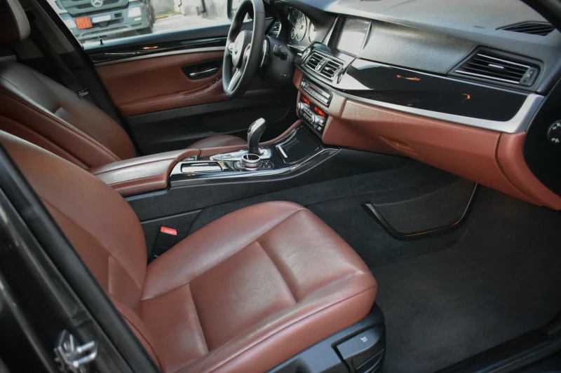 BMW 530 3.0D M5 PACK, снимка 8 - Автомобили и джипове - 53193132