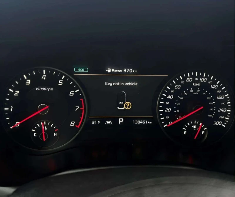 Kia Stinger GT Limited, снимка 11 - Автомобили и джипове - 53329576