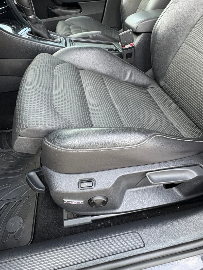 VW Golf 2, 0 TDI 150кс, снимка 9 - Автомобили и джипове - 53538821