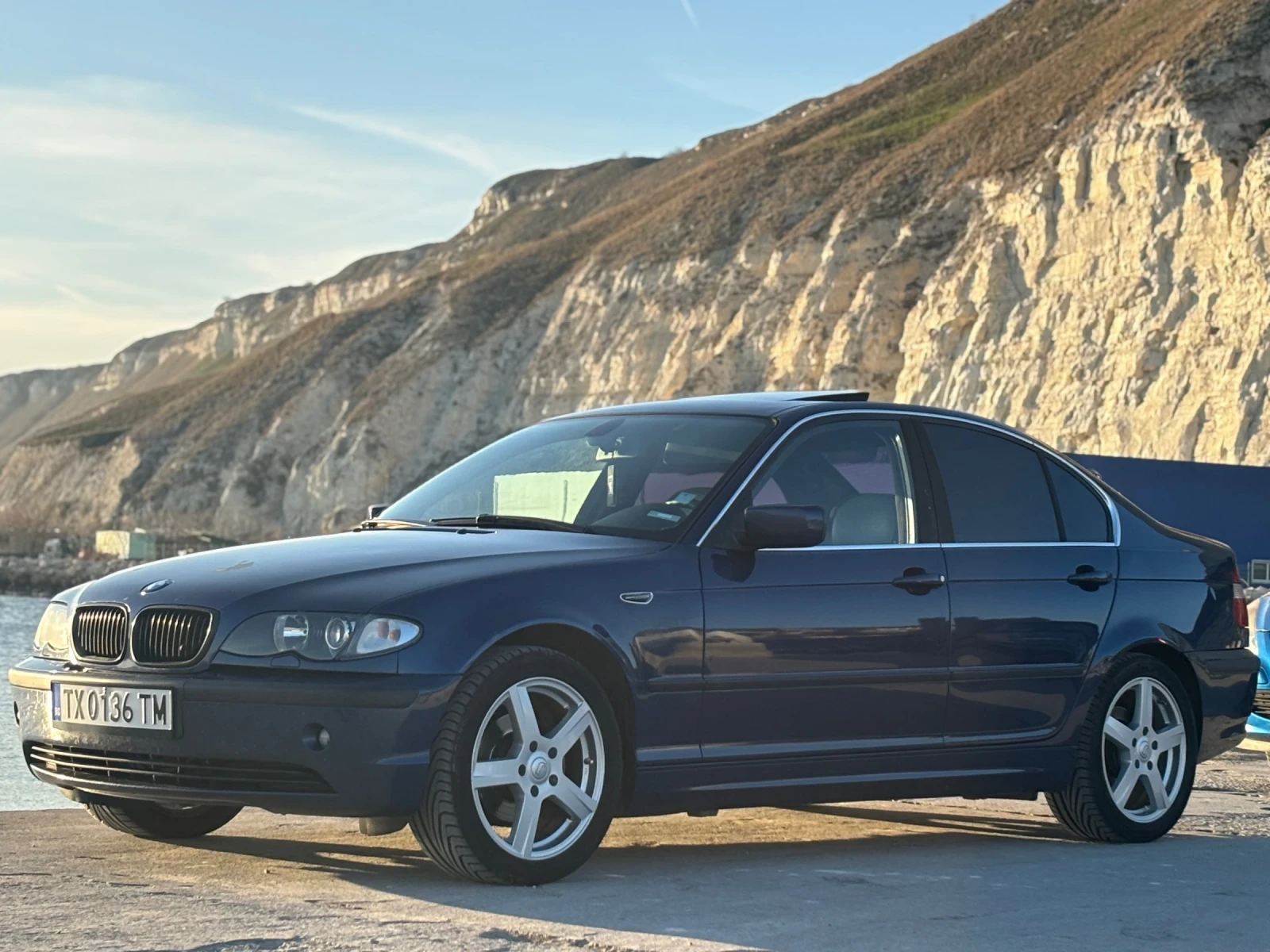 BMW 320, снимка 1