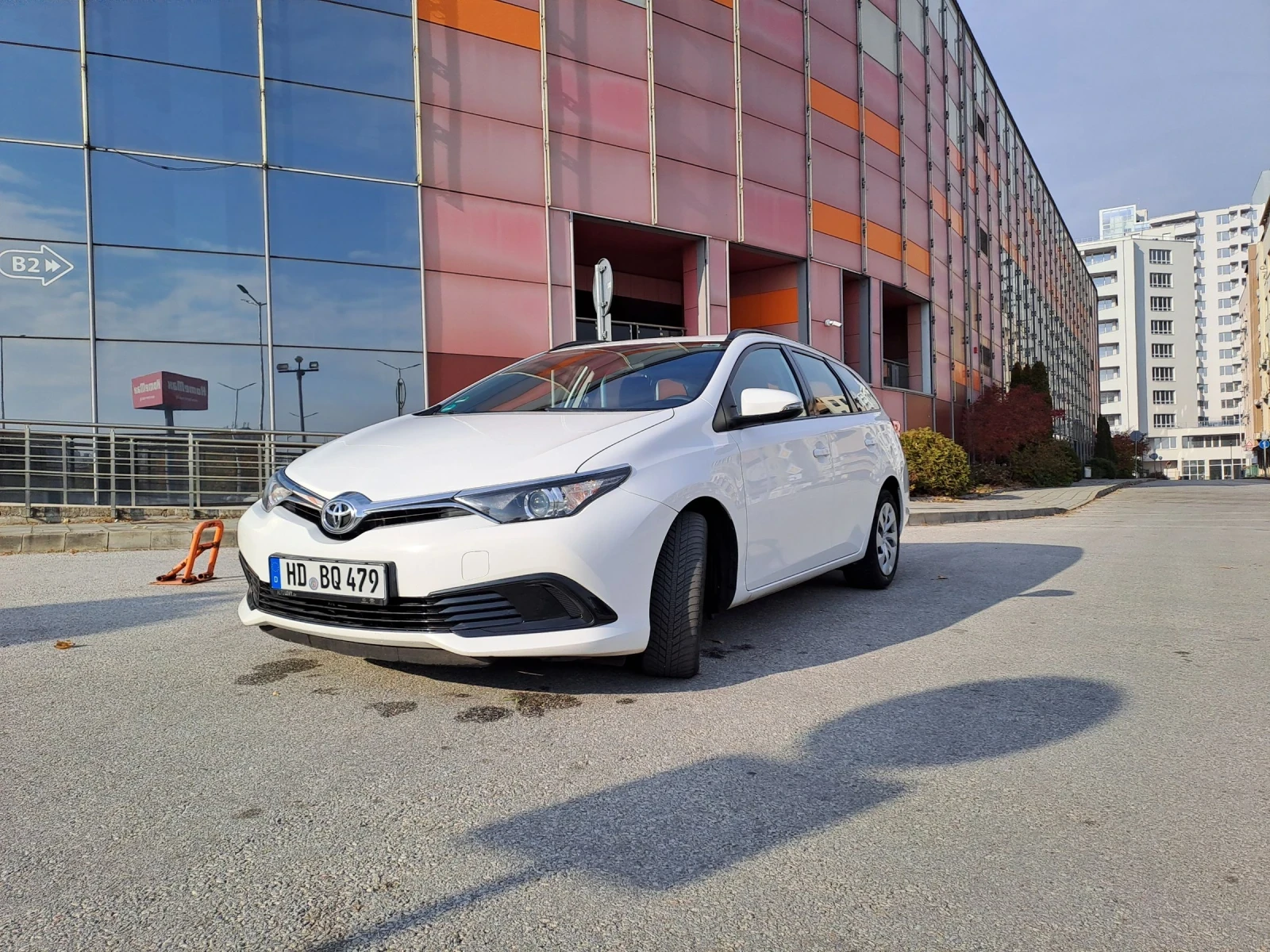 Toyota Auris 2016/Фейслифт - изображение 2