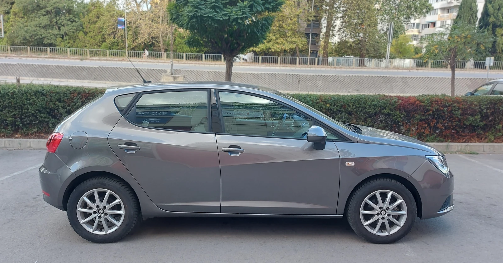 Seat Ibiza 1.0 TSI 58к км - изображение 4